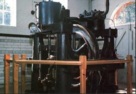 Worth Mackenzie Twin Engine Images 1